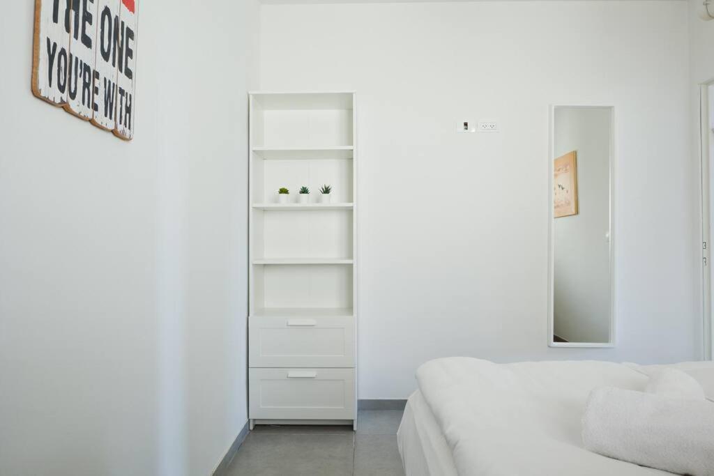 Sunny Luxury Apartments Tel Aviv Exterior foto
