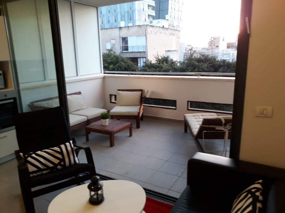 Sunny Luxury Apartments Tel Aviv Exterior foto